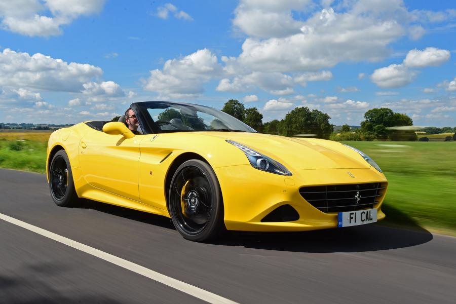  Ferrari California T HS 2016 года  (UK) (фото 1 из 11)